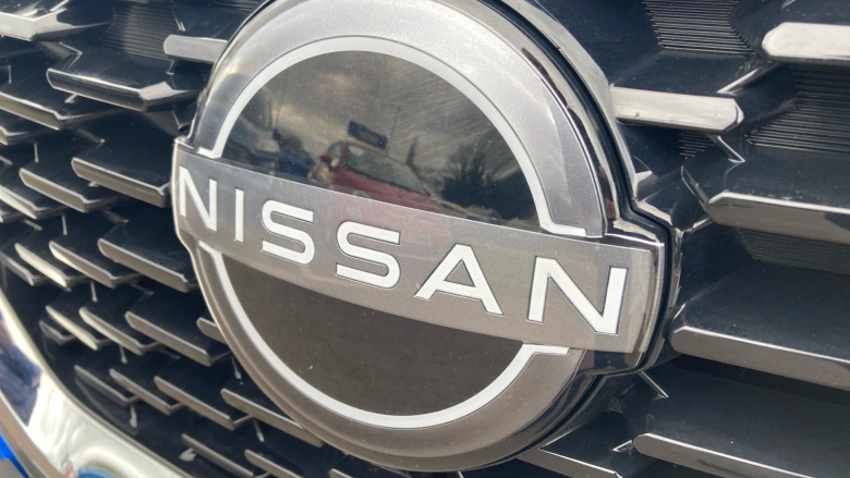 Nissan Qashqai 1.3 DiG-T MH 158 Acenta Premium 5dr Xtronic Petrol Hatchback